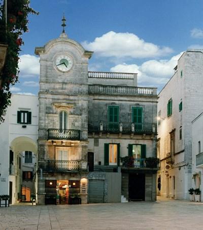 Piazza Vittorio Emanuele III