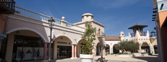 Puglia Outlet Village