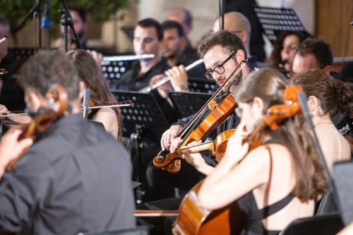 Conerto di Natale con l’Orchestra Sinfonica Giovanile del Salento, sabato 28 dicembre a Manduria