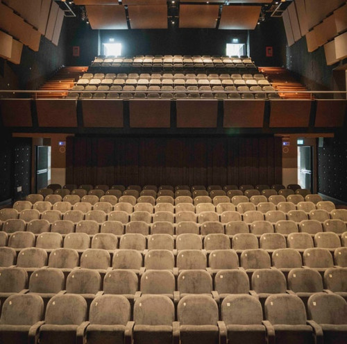 THE KITCHEN COMPANY - La cena dei cretini