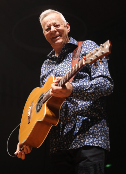Tommy Emmanuel in concerto
