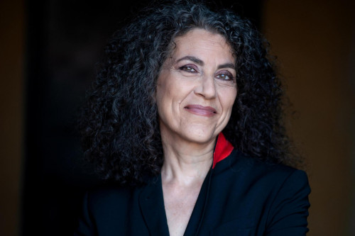 Maria Grazia Calandrone presenta "Dimmi che sei stata felice"