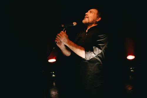 RETTE PARALLELE SONO L’AMORE E LA MORTE di e con Oscar De Summa