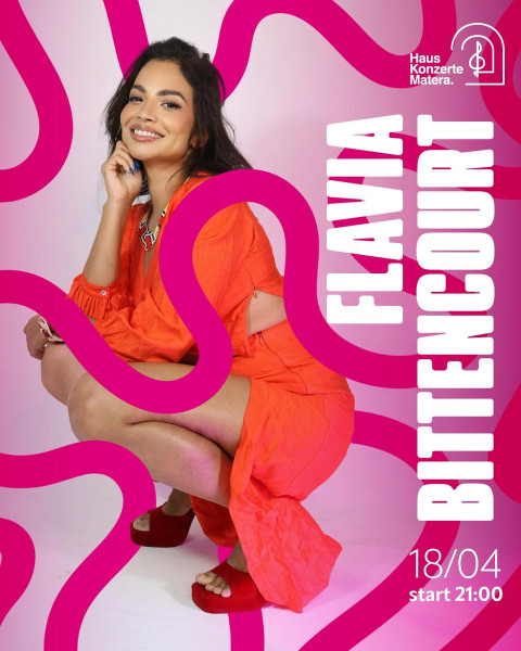 Flavia Bittencourt in concerto