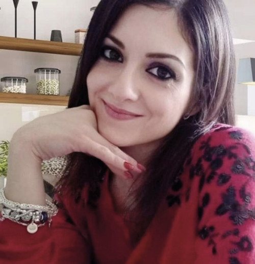 Come un fiore che rinasce. Tre storie di donne di Stefania Rolli