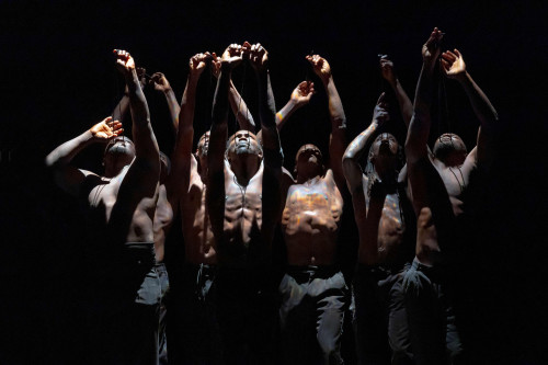 FULL MOON coreografia Josef Nadj