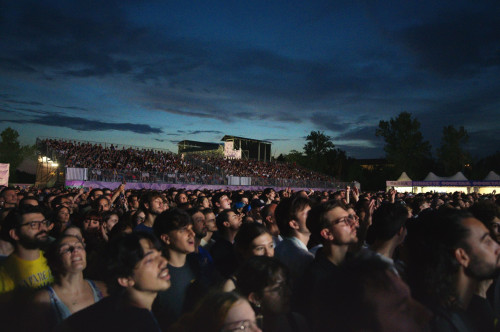Lorde (opening act Joan Thiele)